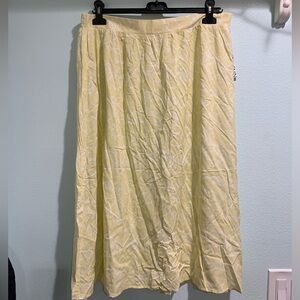 NWT Nine West Yellow Skirt